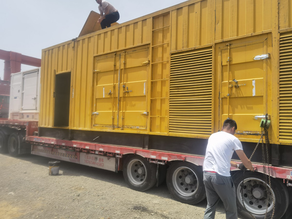 凤凰发电机出租100KW发电机需要什么规格的电缆线?