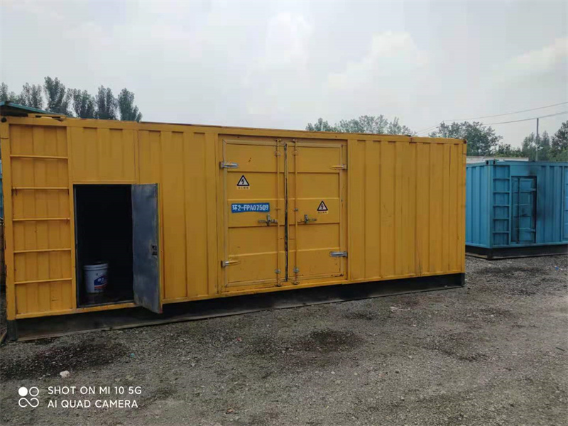 凤凰200KW柴油发电机组需要配备什么型号的电缆线？