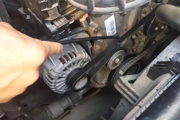 凤凰转速传感器的工作原理是什么?